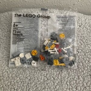 Lego Star Wars 11912 rebel pilot Zin Evalon mini figure NWT